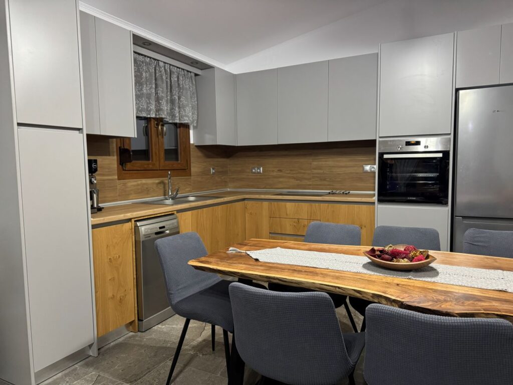 epipla-giamarelos-kouzines-83